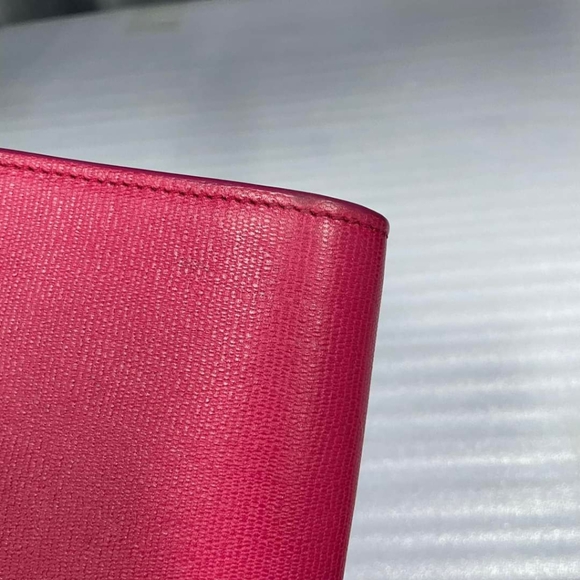 100% Authentic Saint Laurent Leather Long Wallet - Picture 5 of 12